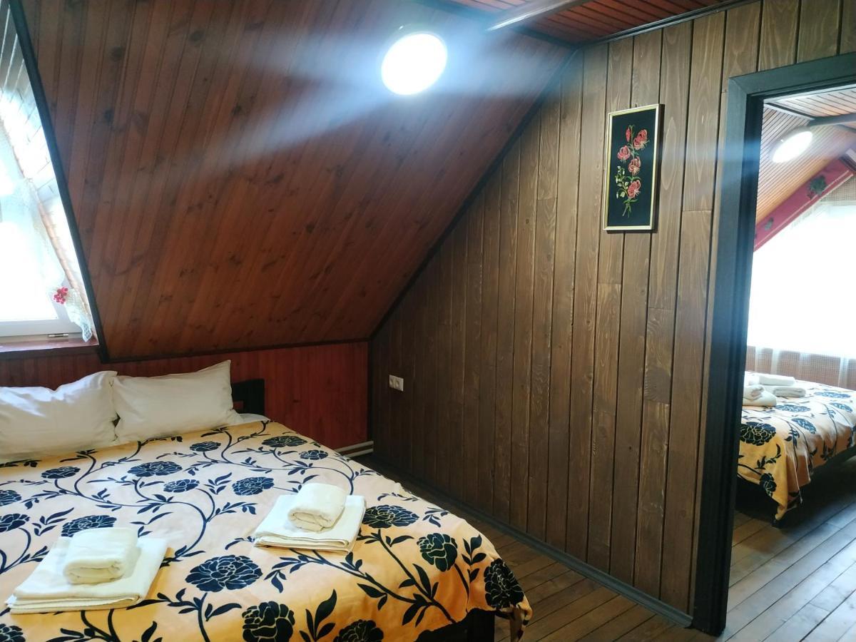 Guest House Lviv Exterior photo